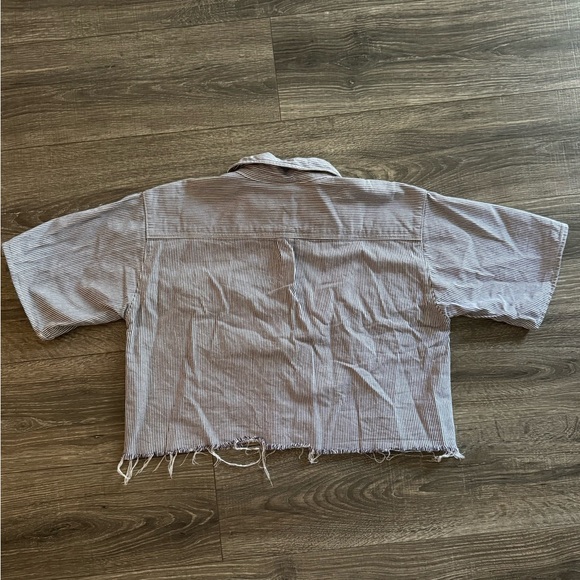 Striped Cropped Jacket with Frayed Hem - Picture 5 of 7